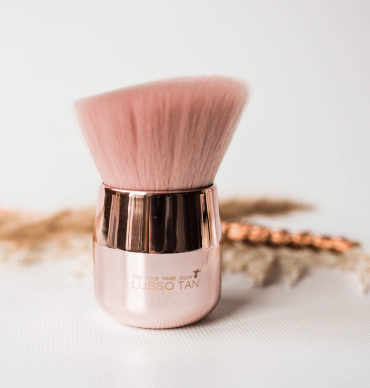 LUSSO Tanning Face Brush