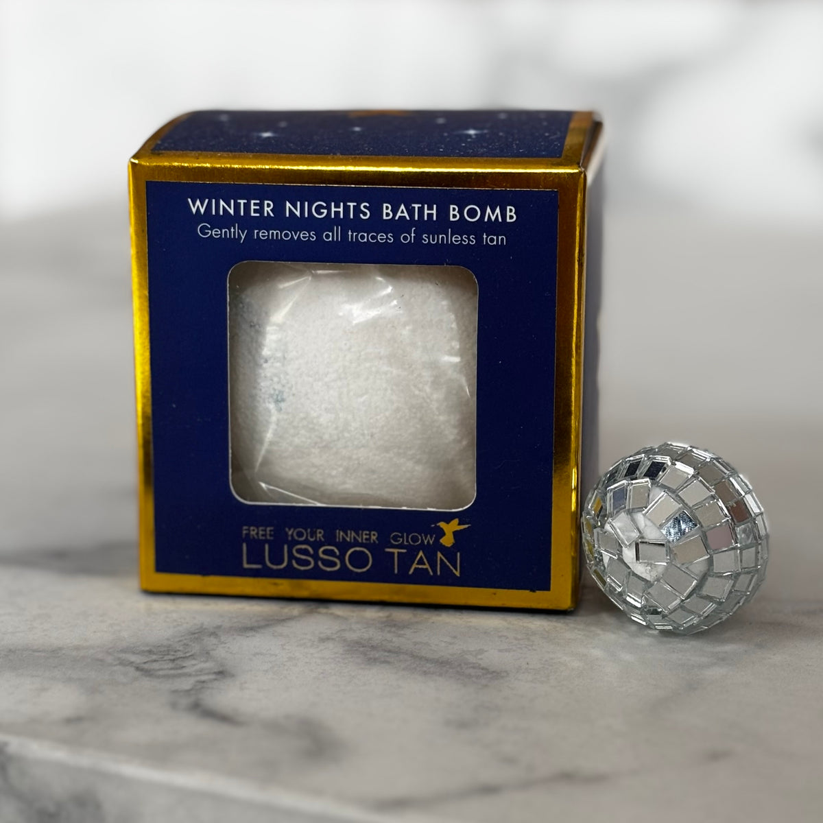 LUSSO 'Winter' Bath bomb